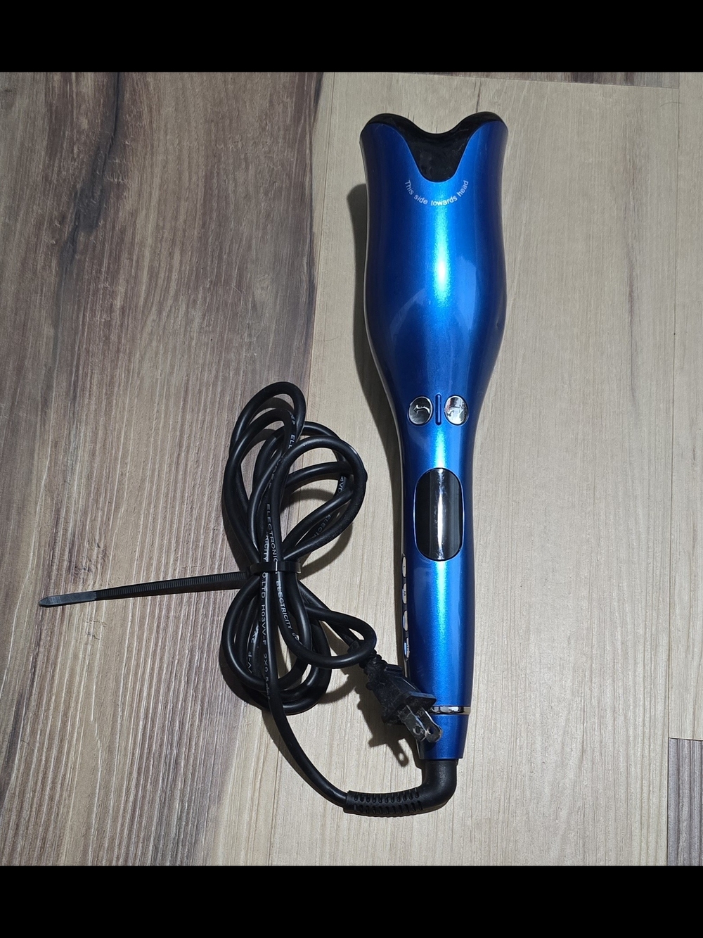 Ceramic Automatic Rotating Hair Curler - Like New - Metallic Blue